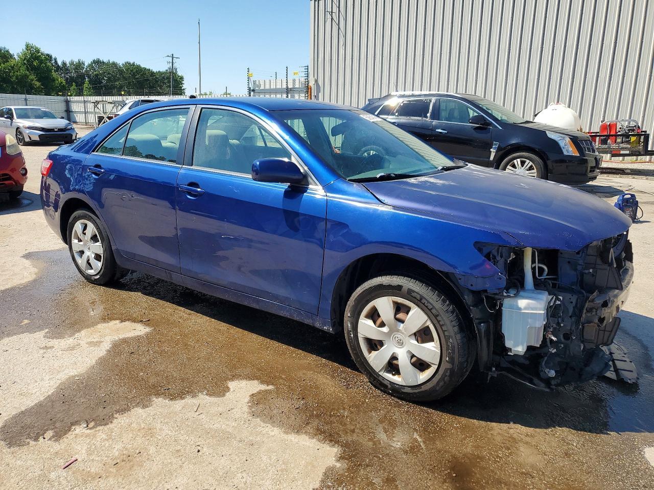 2007 Toyota Camry Le - Image 4