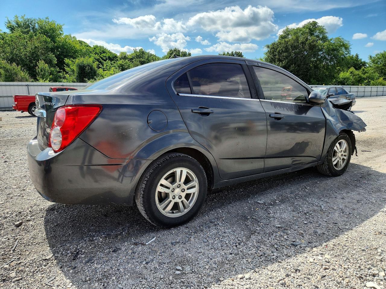 2013 Chevrolet Sonic Lt - Фото 3