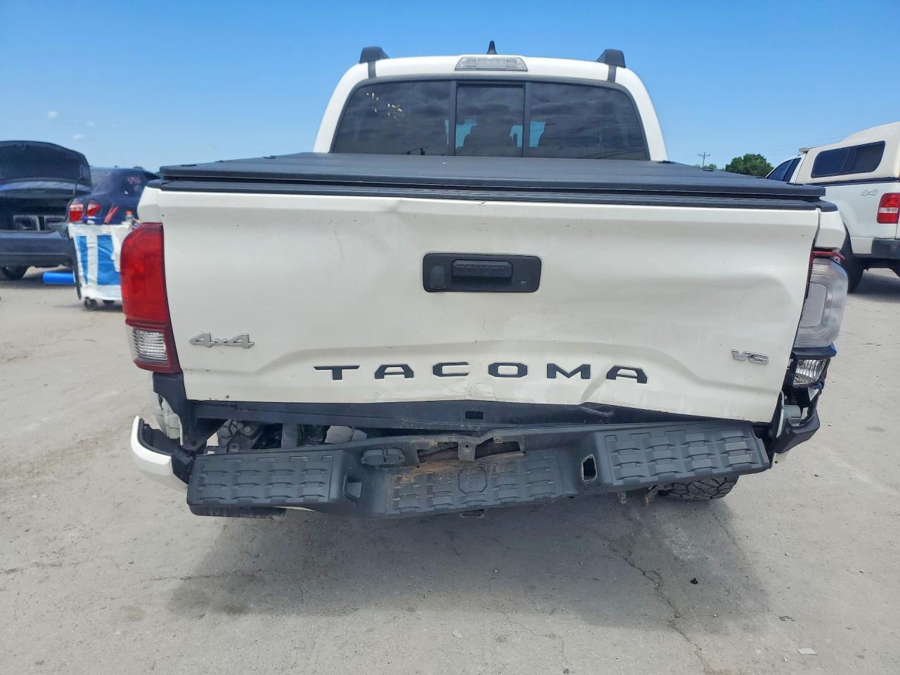 2022 Toyota Tacoma Sr V6 - Image 6