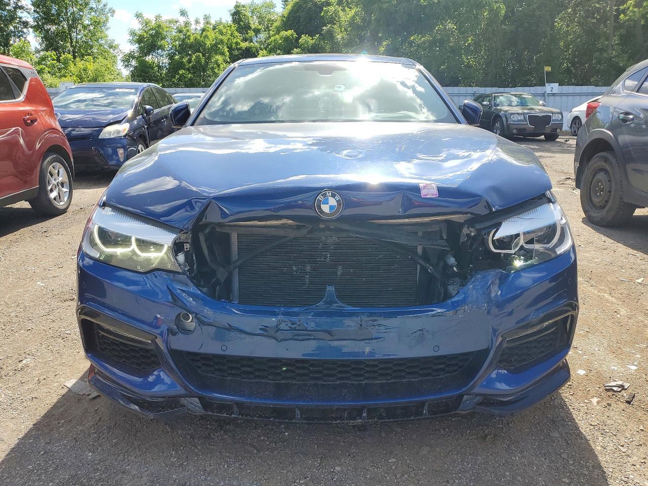 2017 BMW 530 Xi - Фото 5