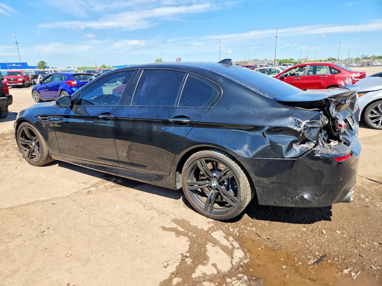 2013 BMW M5 - Фото 2