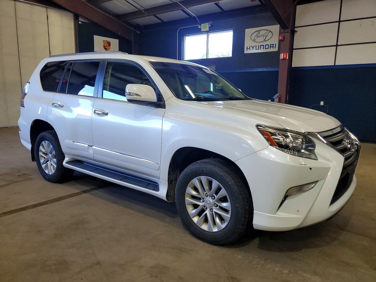 2017 Lexus Gx 460 - Image 4