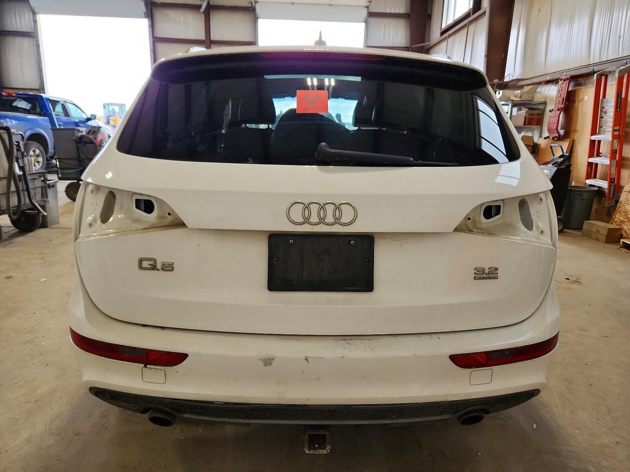 2011 Audi Q5 Premium Plus - Image 6