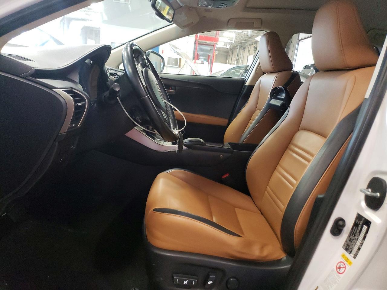 2017 Lexus Nx 200T Base - Фото 7