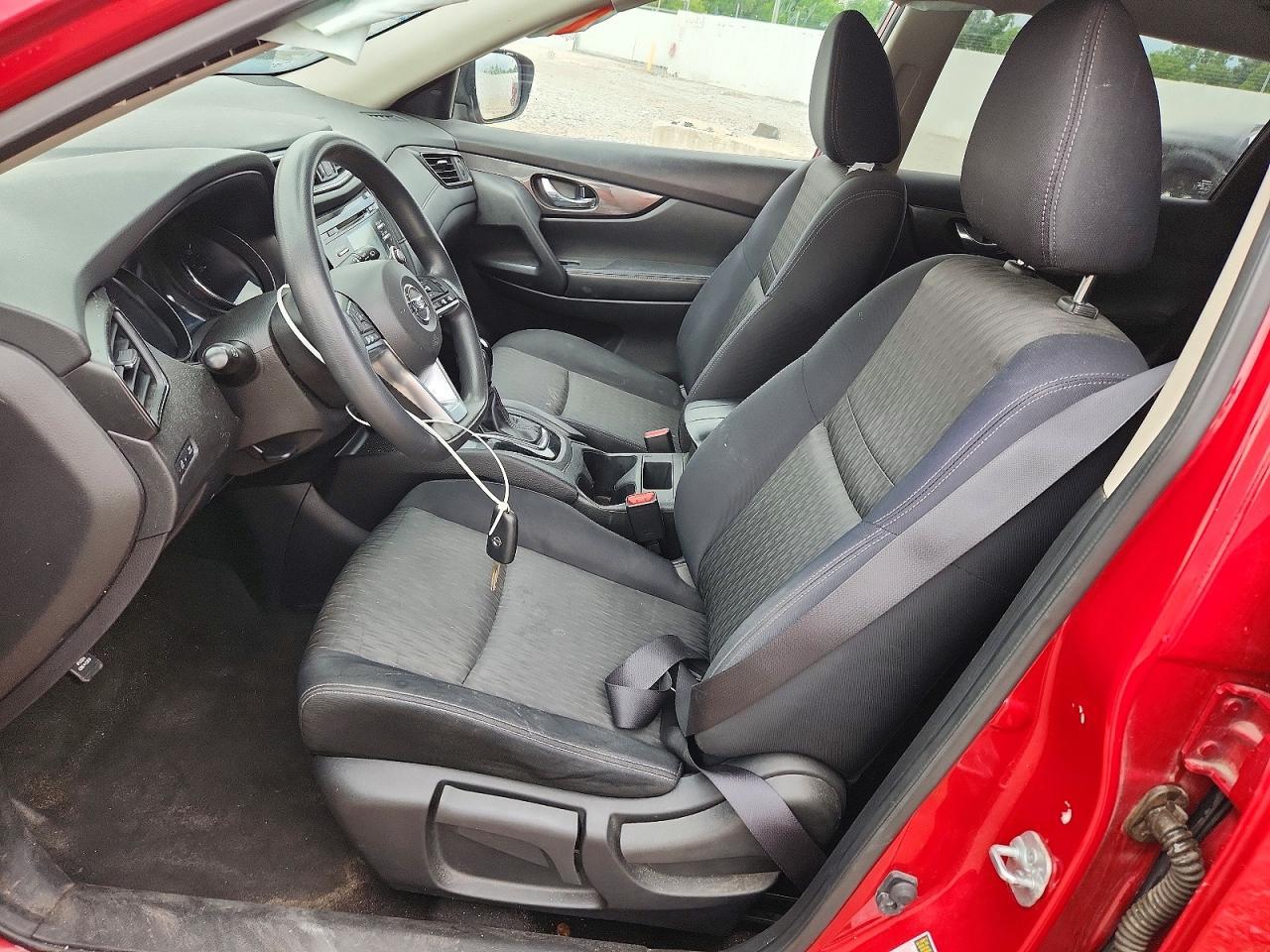 2017 Nissan Rogue S - Image 7