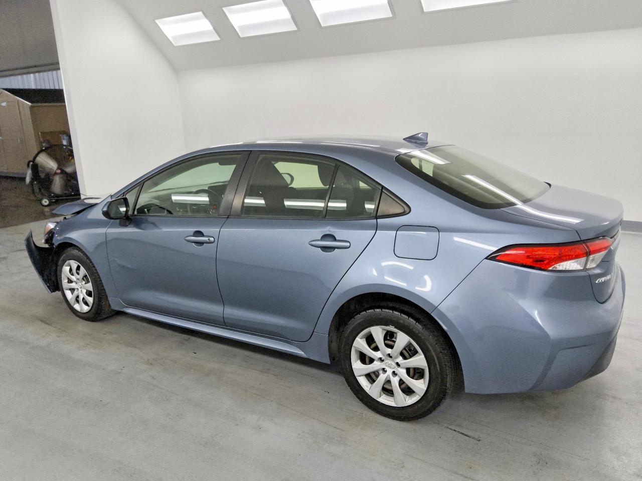 2024 Toyota Corolla Hybrid Le - Фото 2