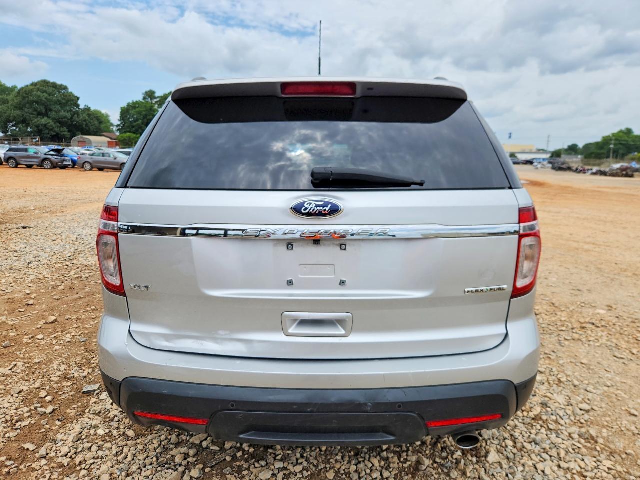 2014 Ford Explorer Xlt - Фото 6