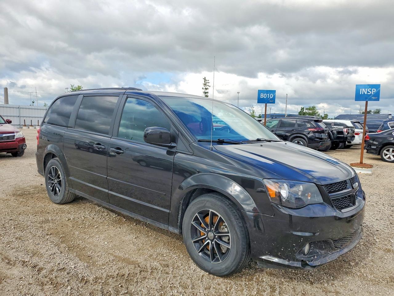 2017 Dodge Grand Caravan - Image 4