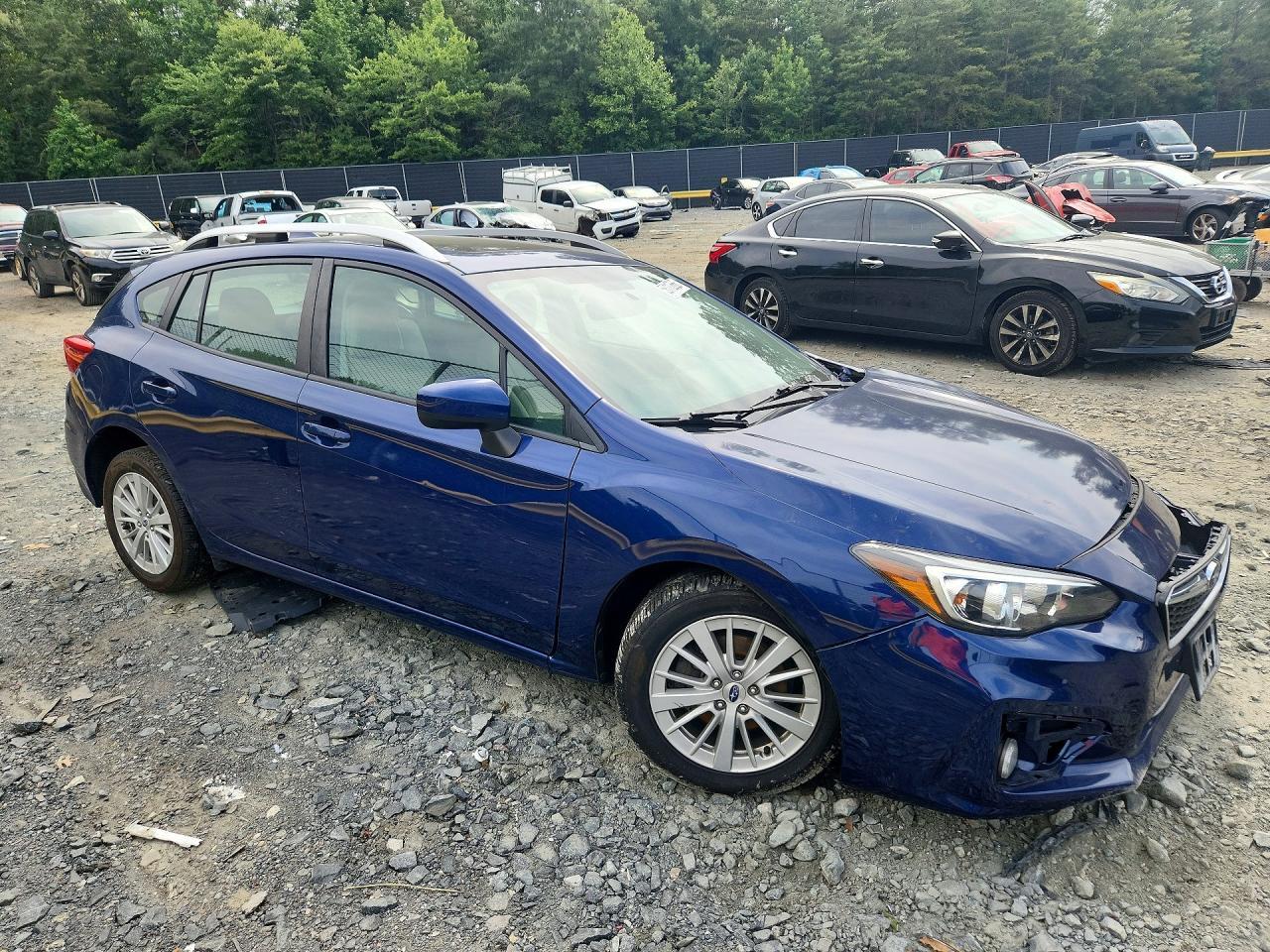 2018 Subaru Impreza Premium Plus - Image 4
