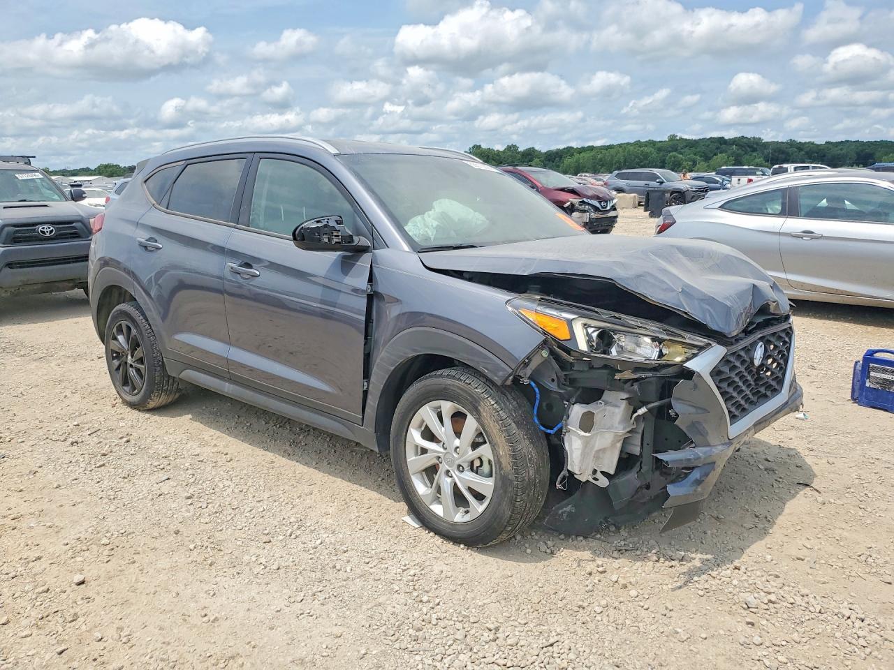 2021 Hyundai Tucson Value - Фото 4