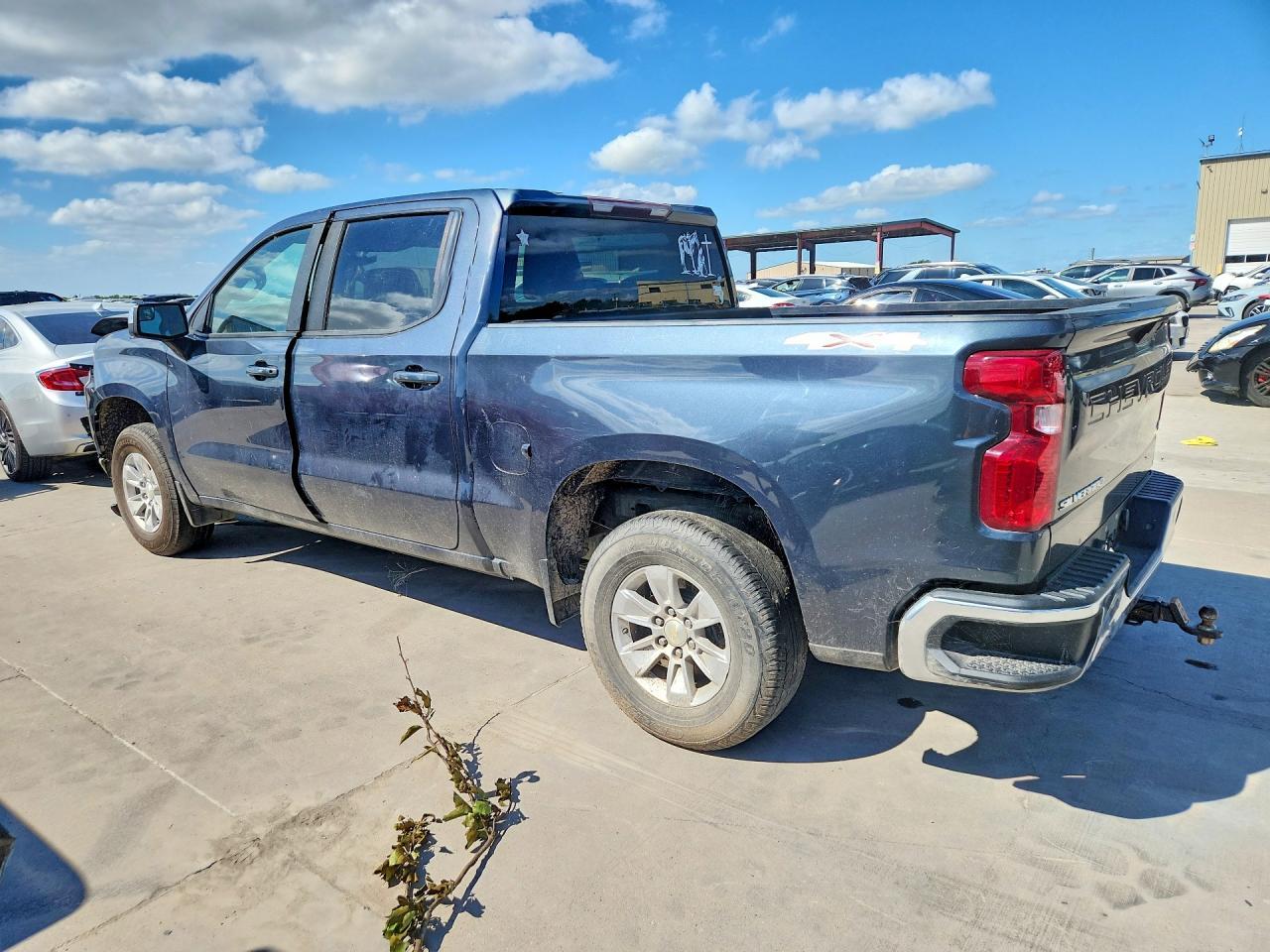 2022 Chevrolet Silverado Ltd K1500 Lt - Image 2