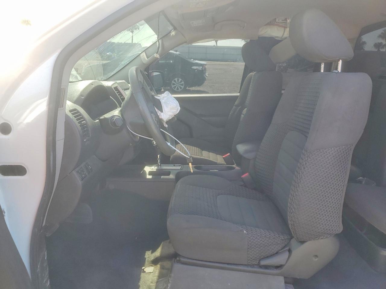 2019 Nissan Frontier Sv V6 - Фото 7