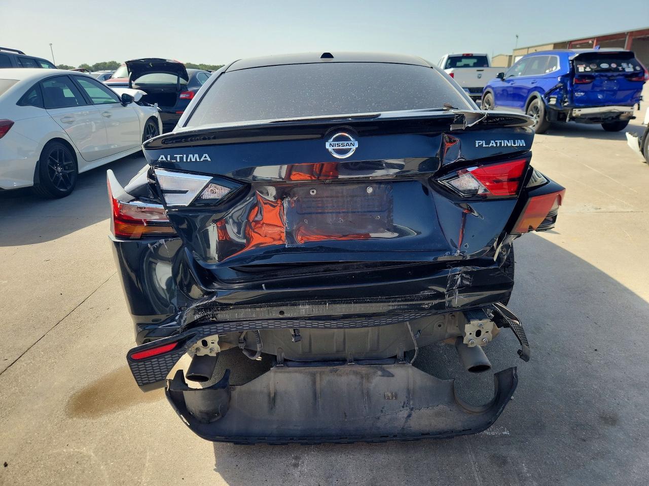 2019 Nissan Altima Platinum - Фото 6