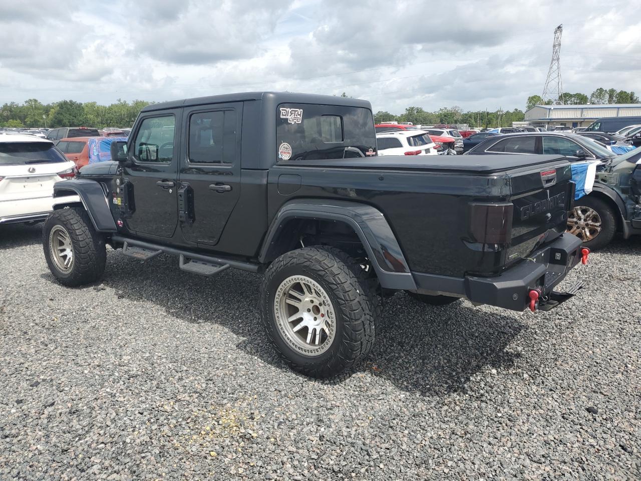 2021 Jeep Gladiator Sport - Фото 2