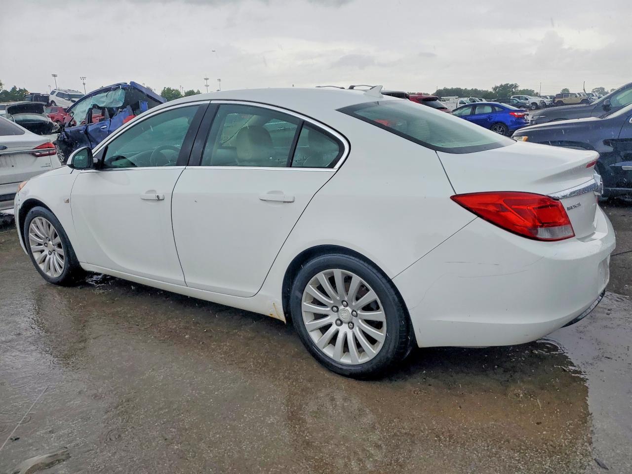 2011 Buick Regal Cxl - Фото 2