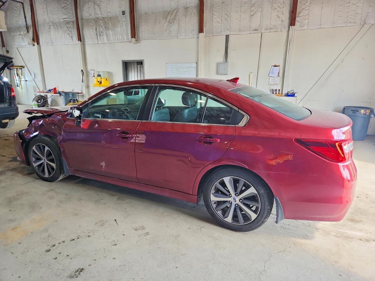 2017 Subaru Legacy 2.5I Limited - Фото 2