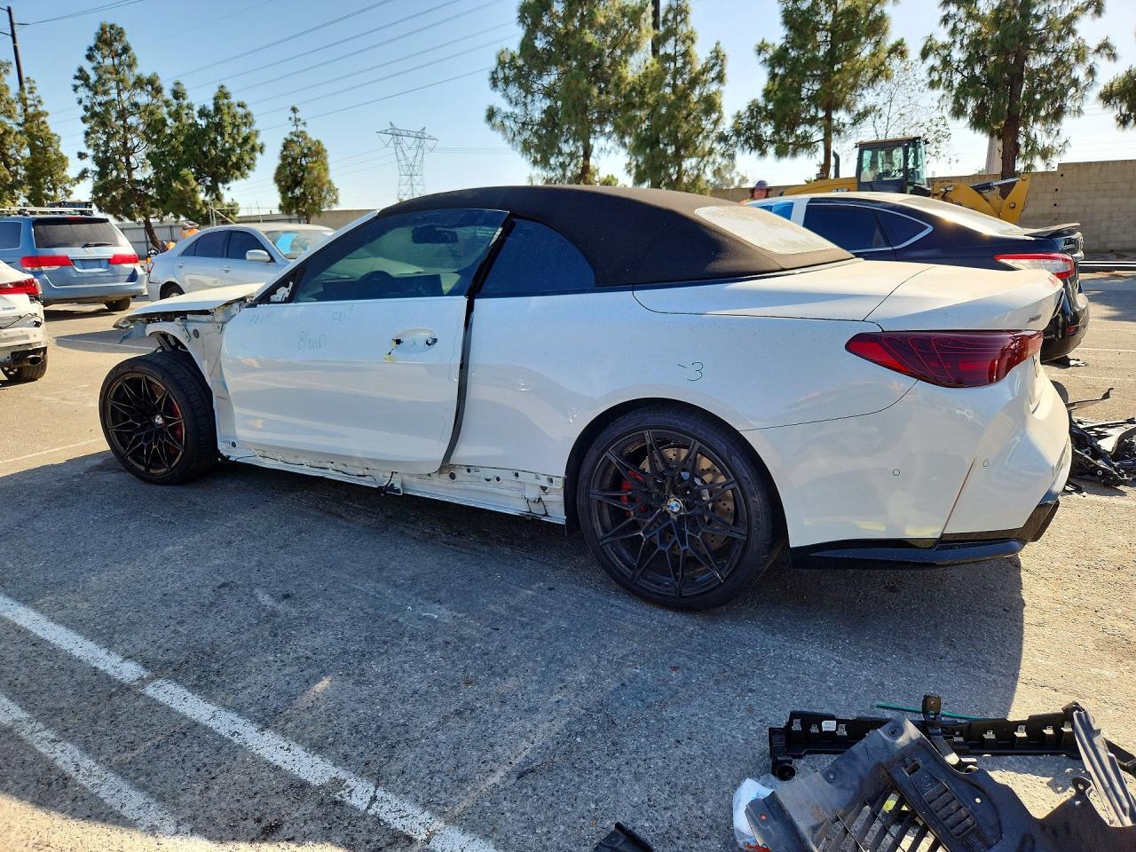 2026 BMW M4 Competition - Фото 2