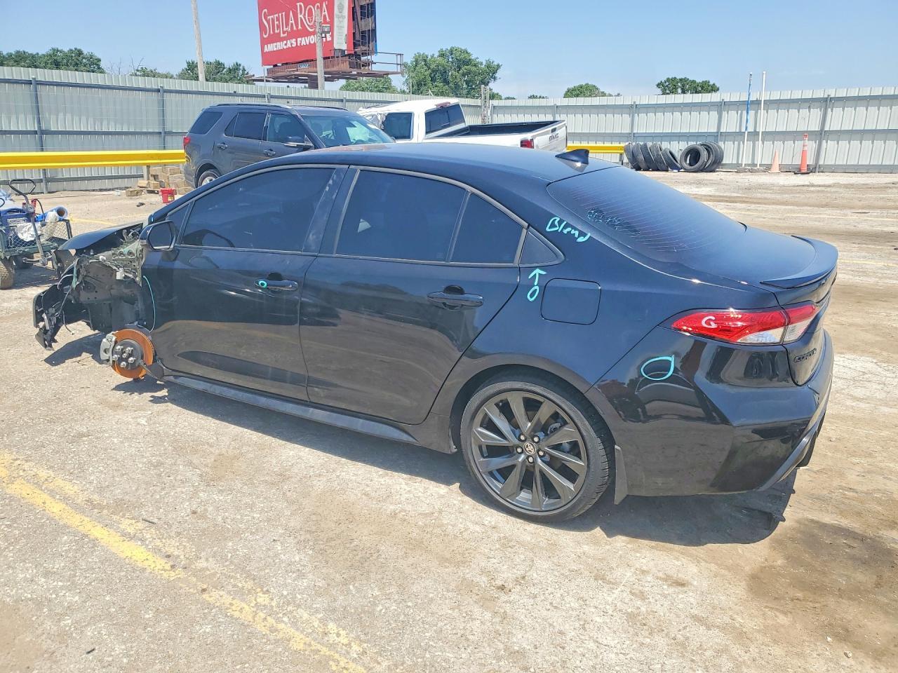 2025 Toyota Corolla Se - Фото 2