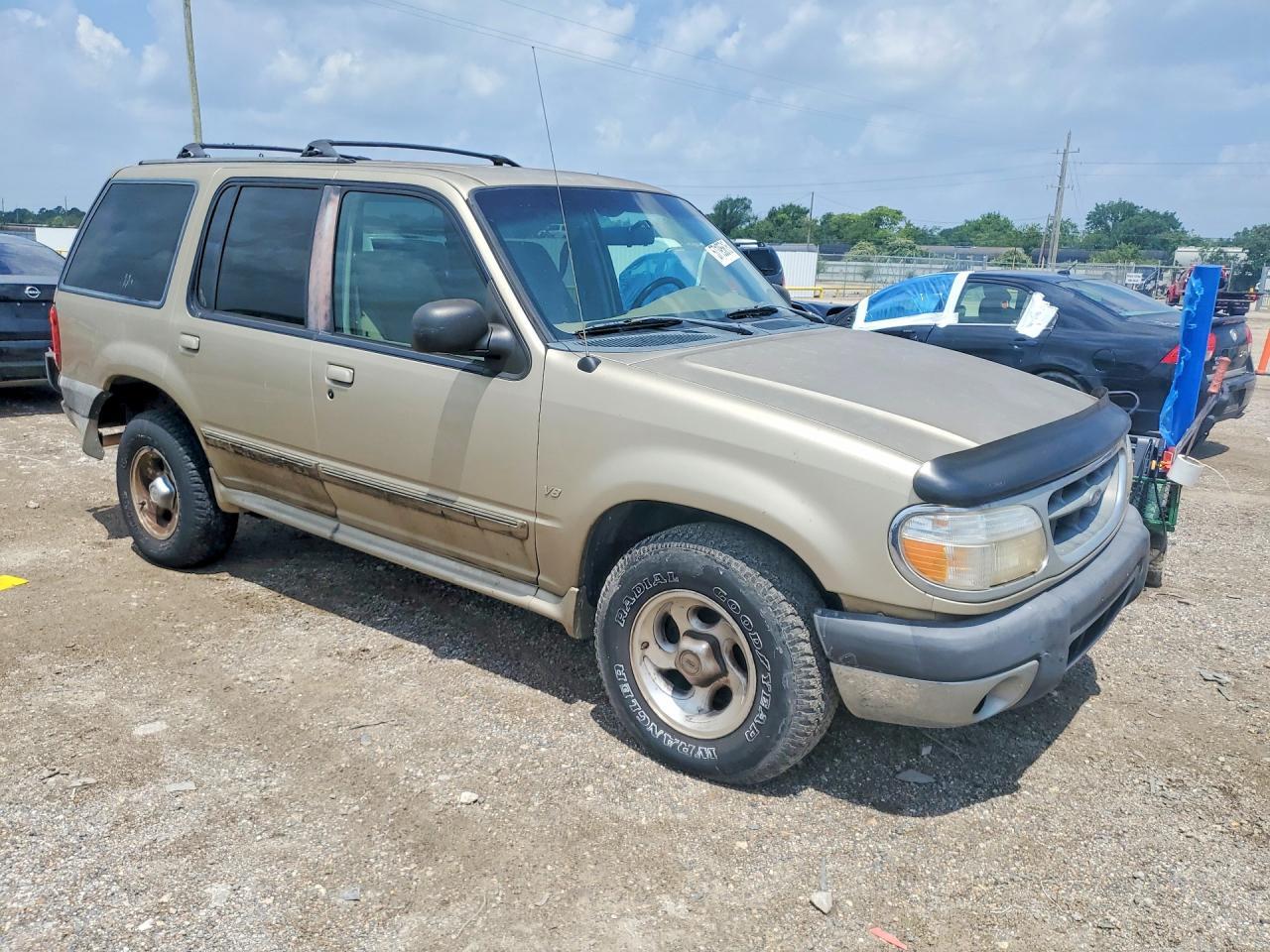 1999 Ford Explorer - Фото 4
