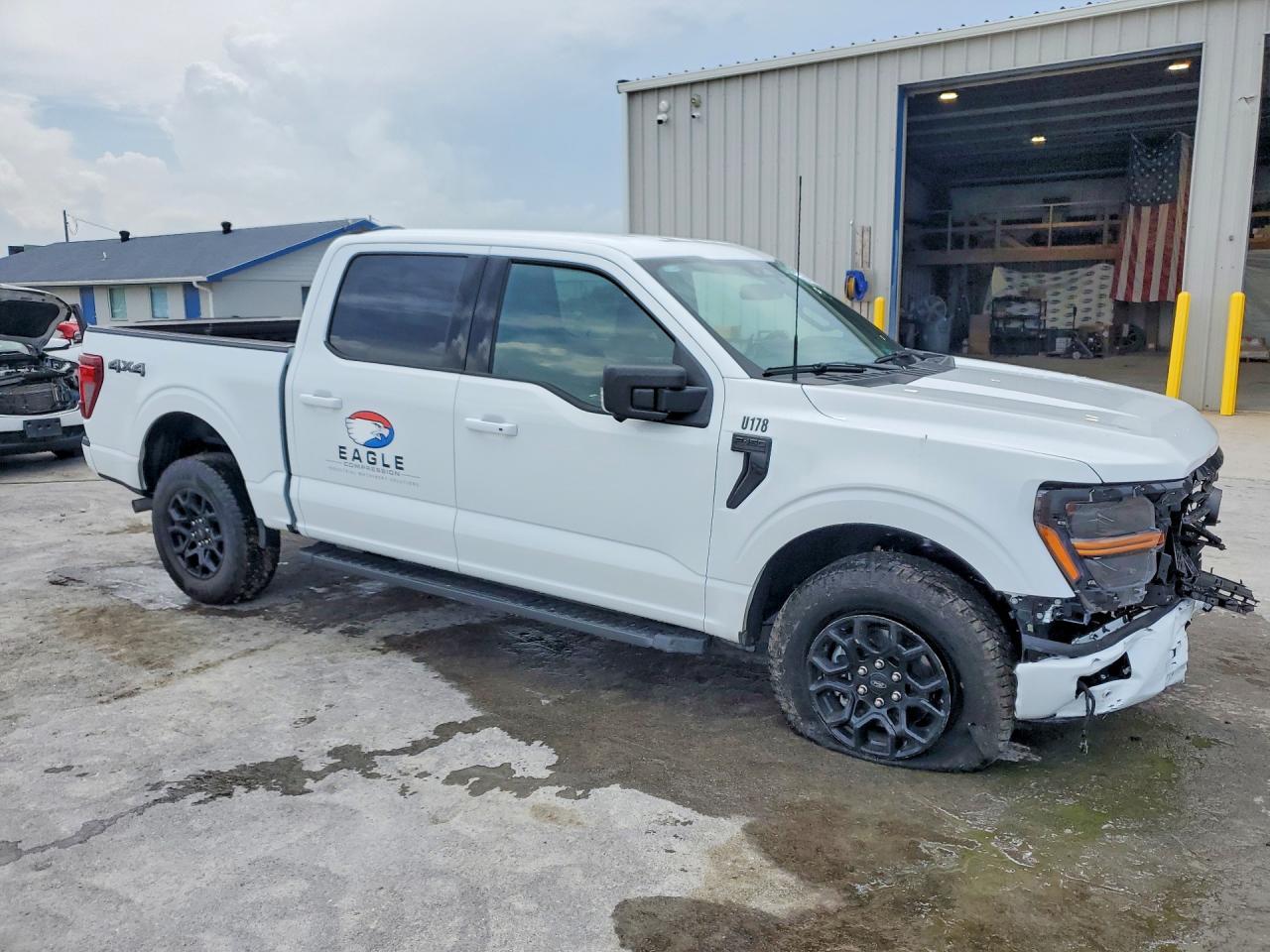 2026 Ford F150 Xlt - Image 4