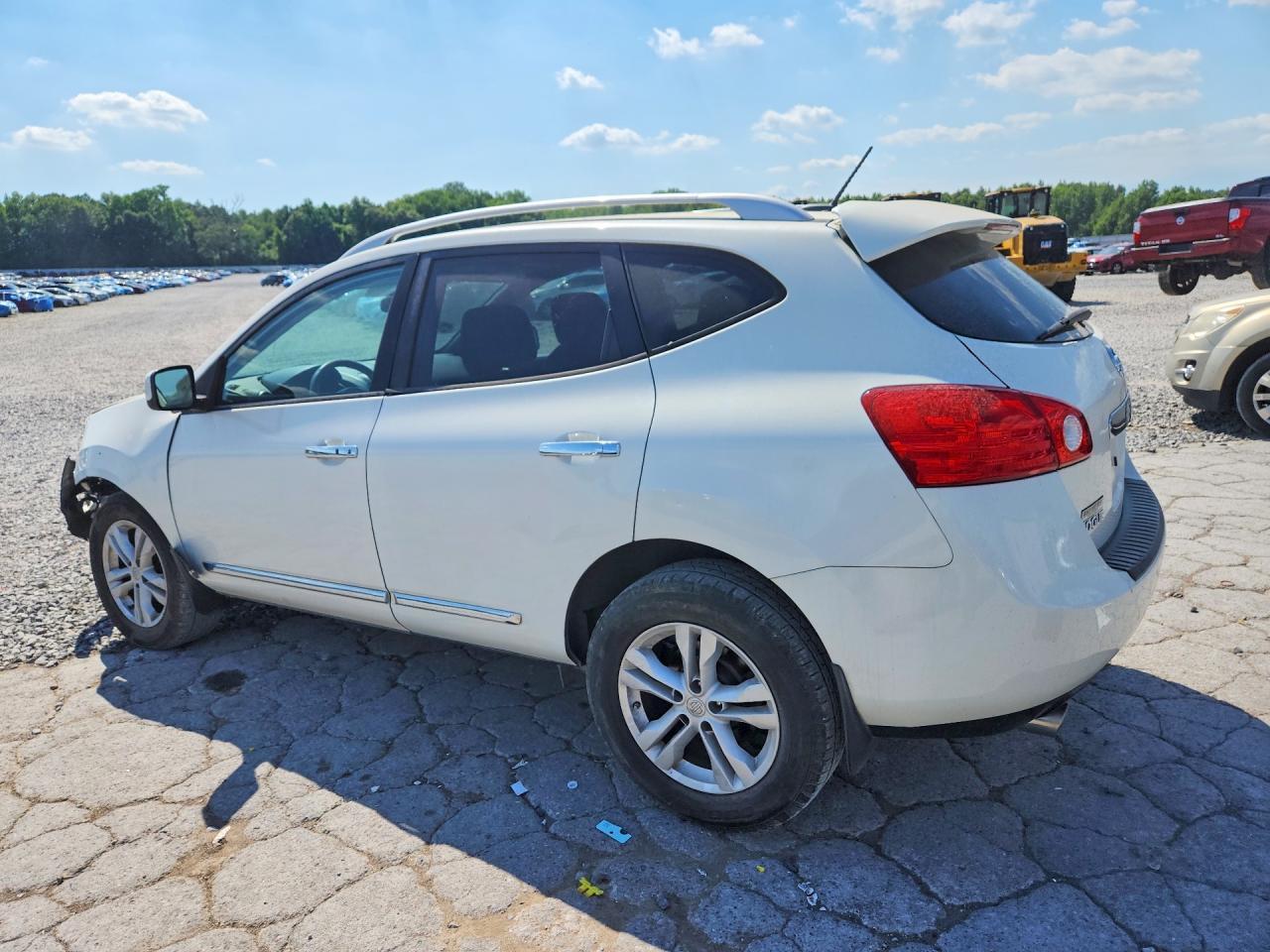 2012 Nissan Rogue S - Image 2