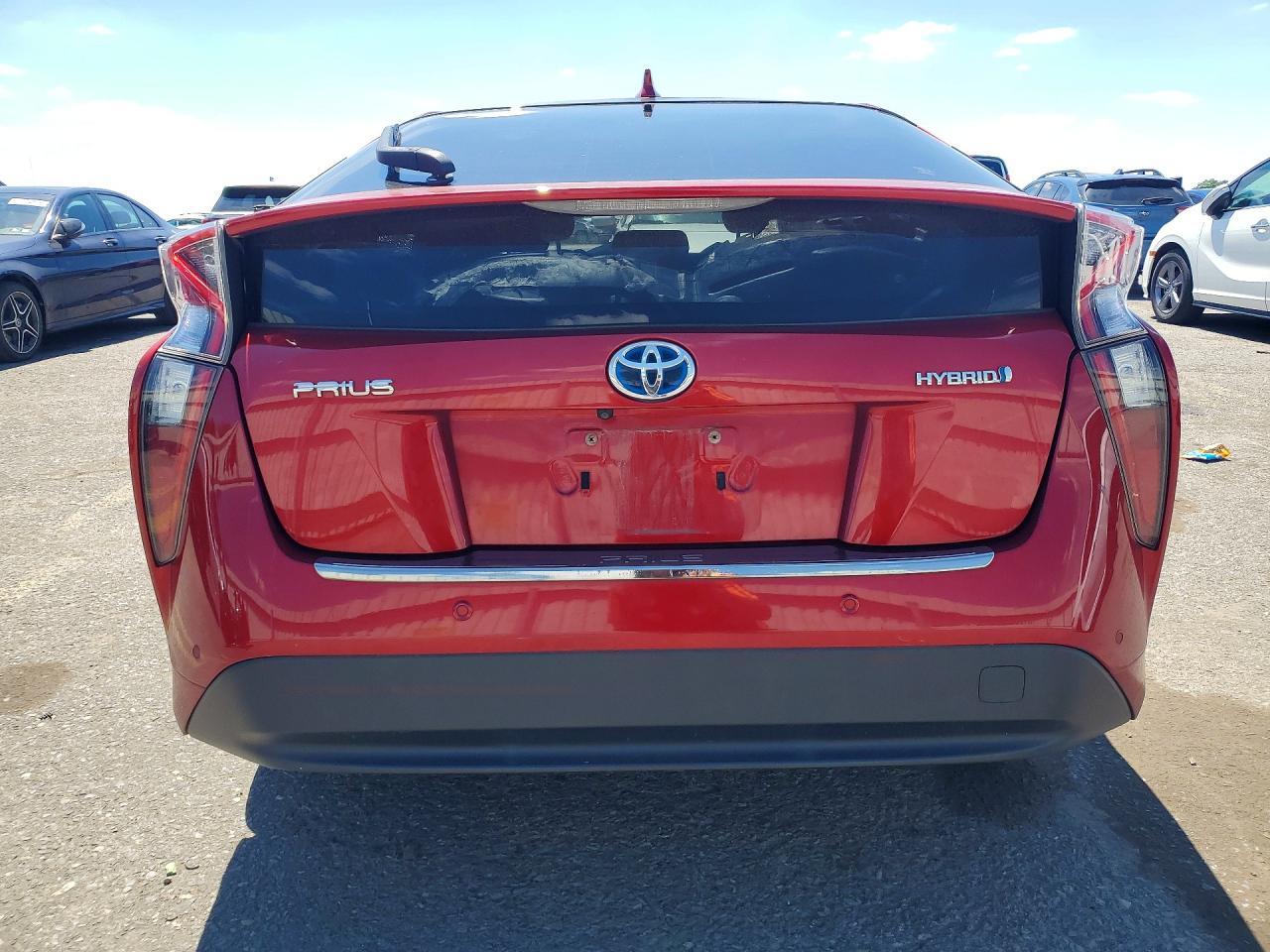 2018 Toyota Prius Two - Image 6