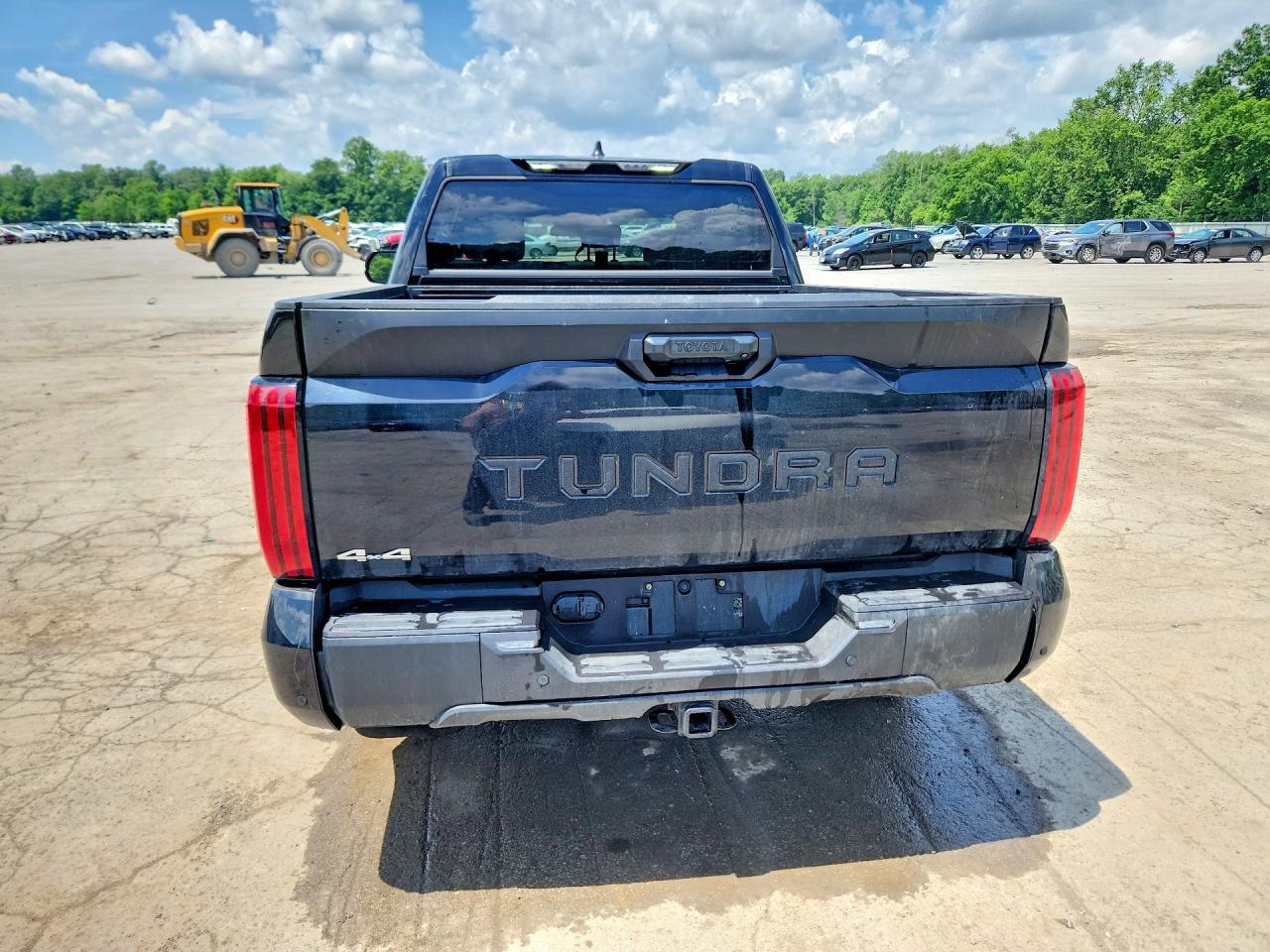 2025 Toyota Tundra Sr5 - Image 6