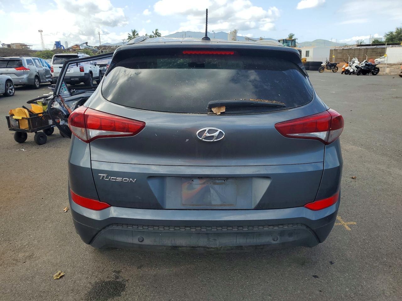 2017 Hyundai Tucson Se - Image 6