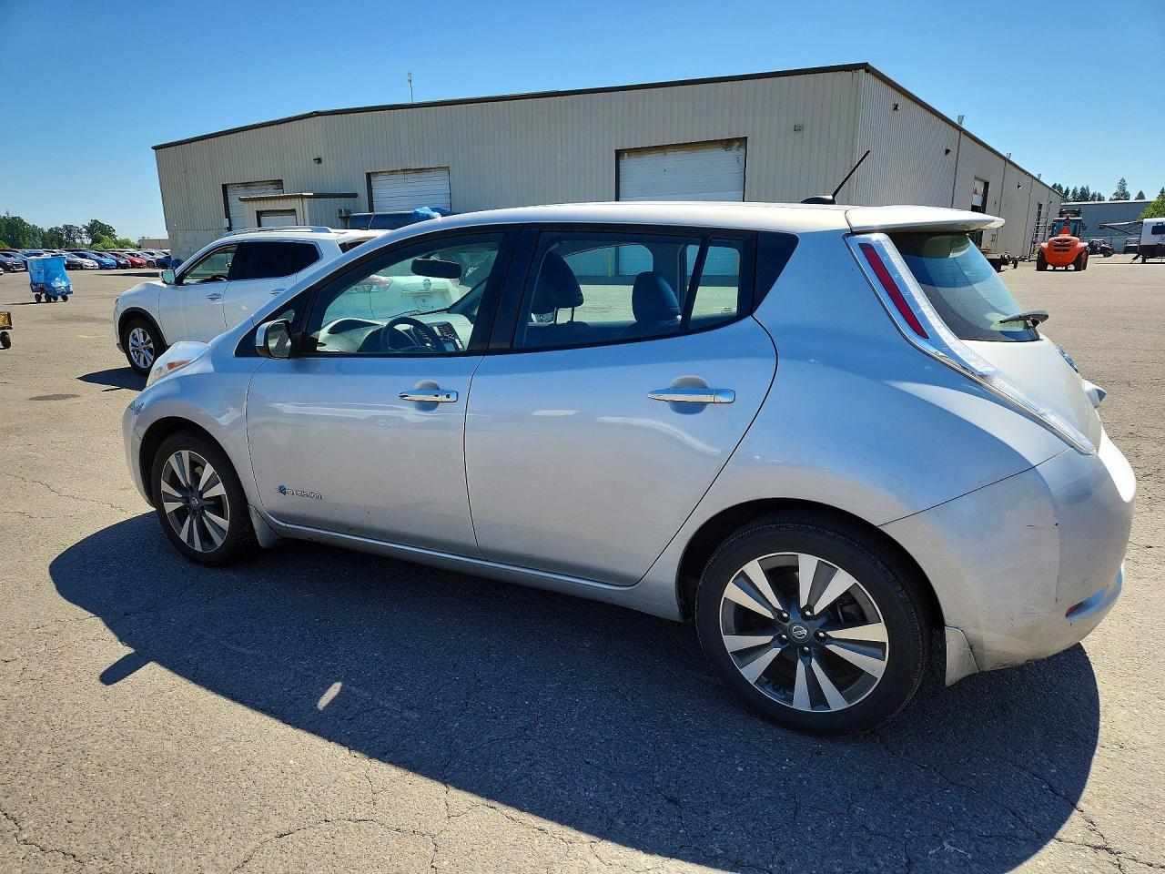 2017 Nissan Leaf Sl - Фото 2