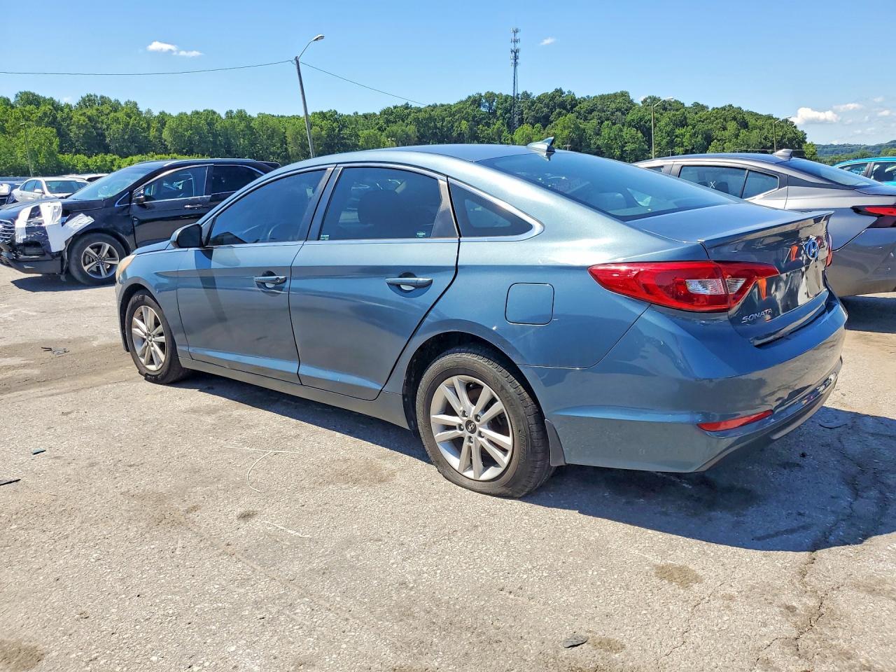 2015 Hyundai Sonata Se - Фото 2