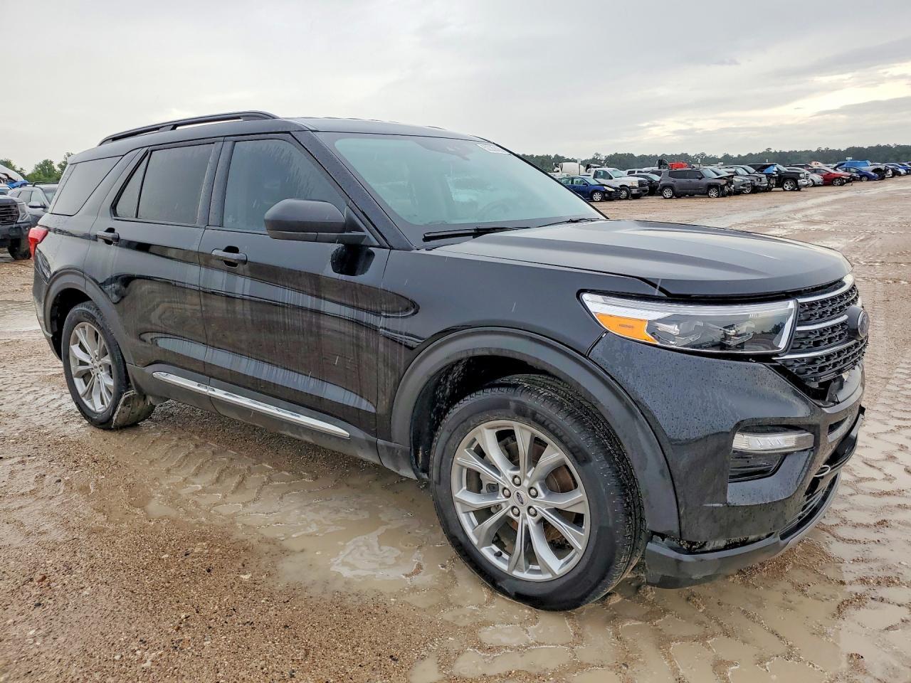 2024 Ford Explorer Xlt - Фото 4