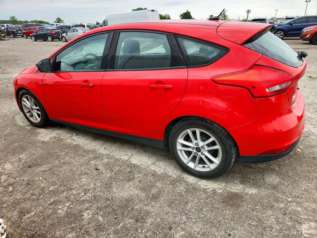 2016 Ford Focus Se - Фото 2