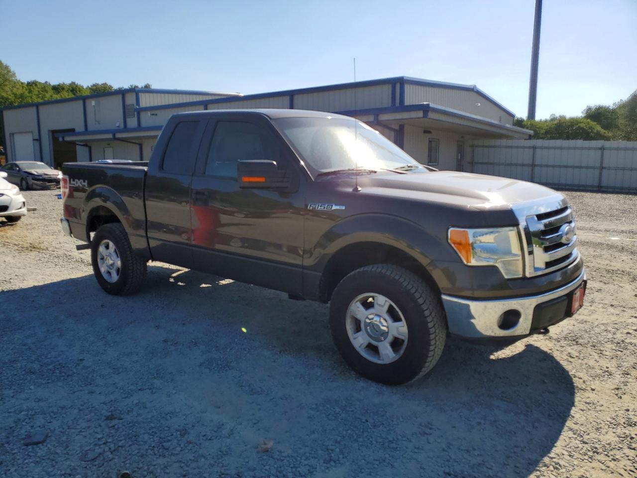 2009 Ford F150 Super Cab - Image 4