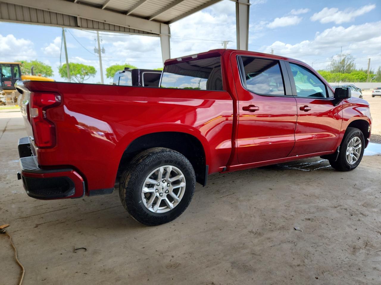 2023 Chevrolet Silverado K1500 Rst - Фото 3