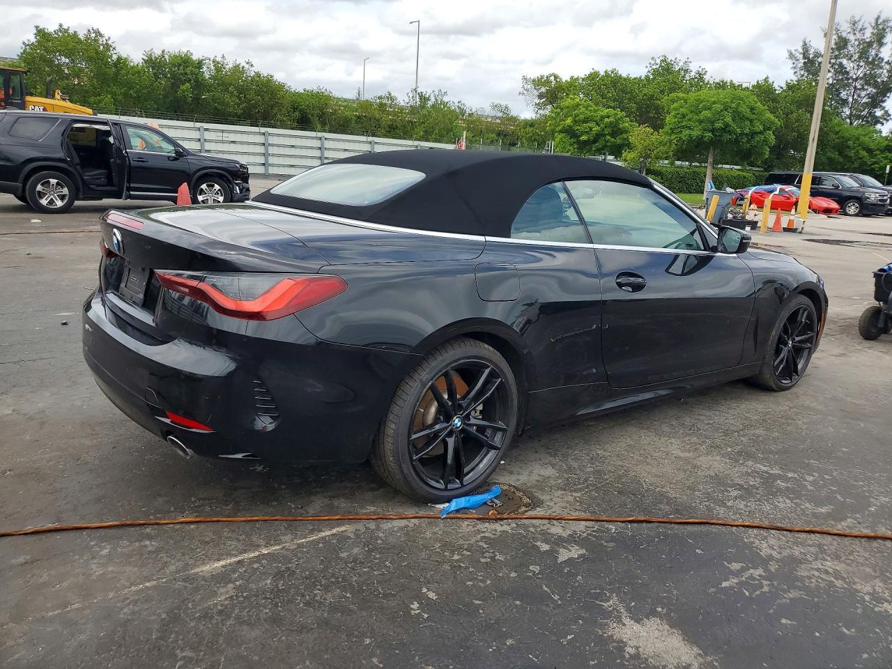 2024 BMW 430Xi - Фото 3
