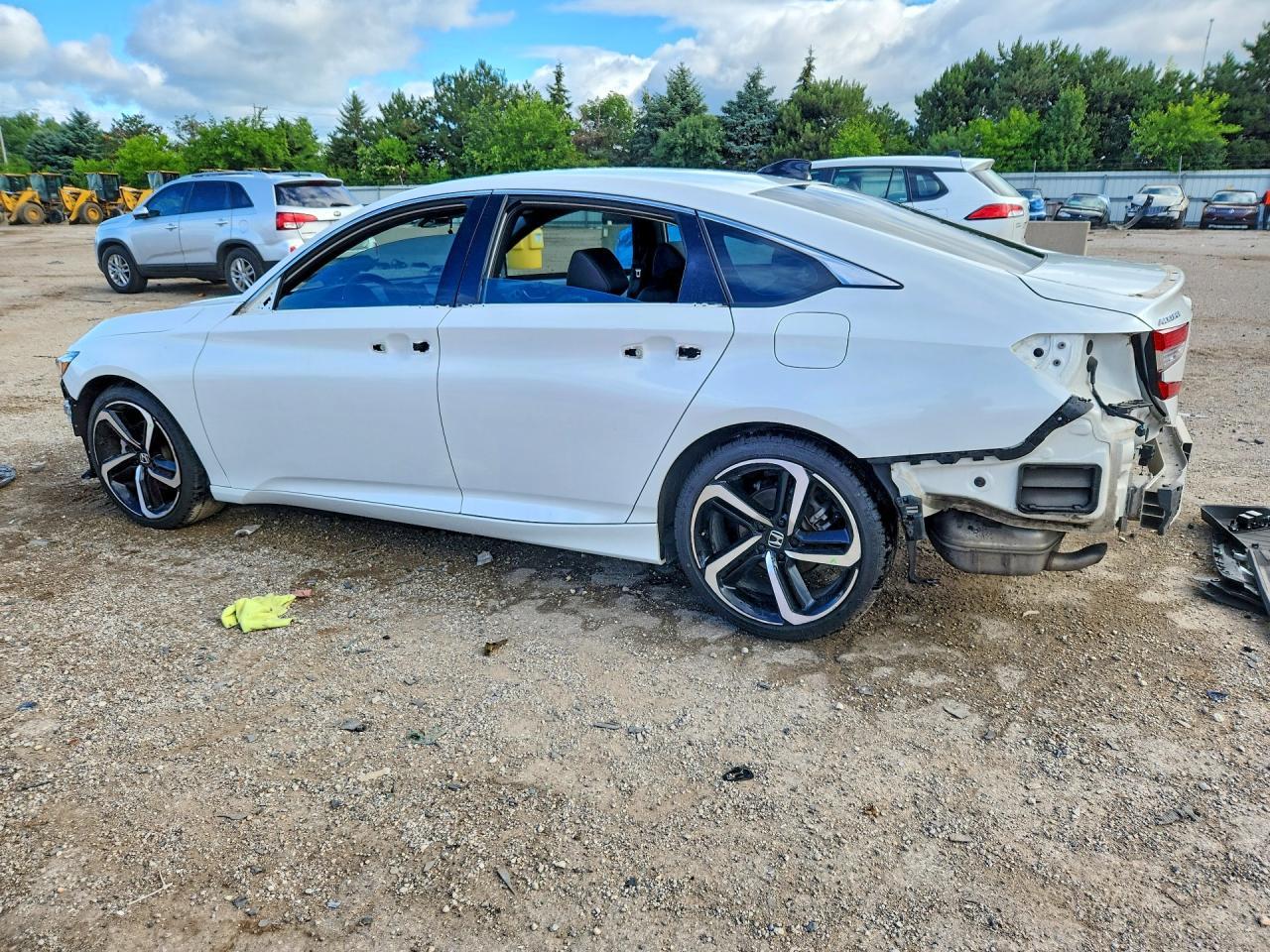 2022 Honda Accord Sport - Фото 2