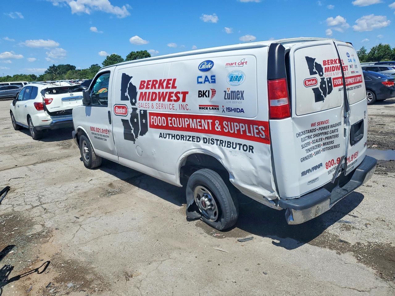 2019 GMC Savana G2500 - Фото 2