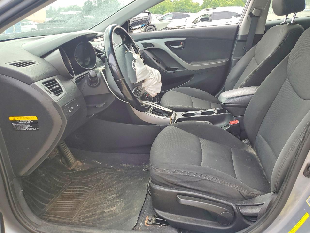 2015 Hyundai Elantra Se - Image 7