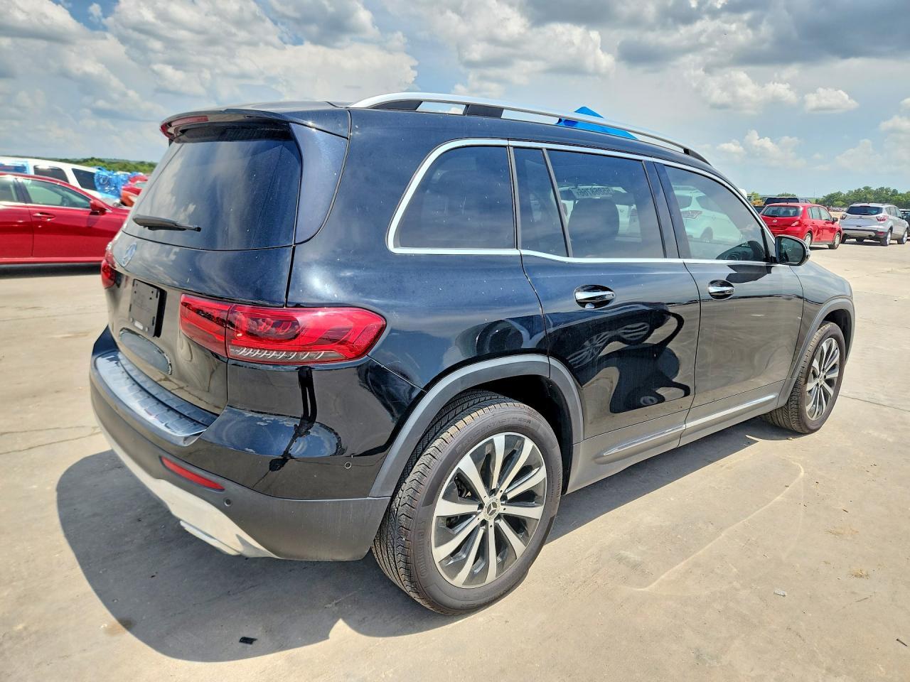 2021 Mercedes-Benz Glb 250 - Image 3
