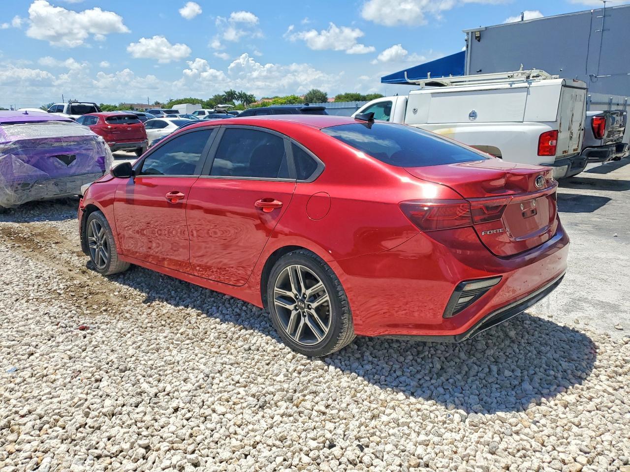 2019 Kia Forte S - Image 2