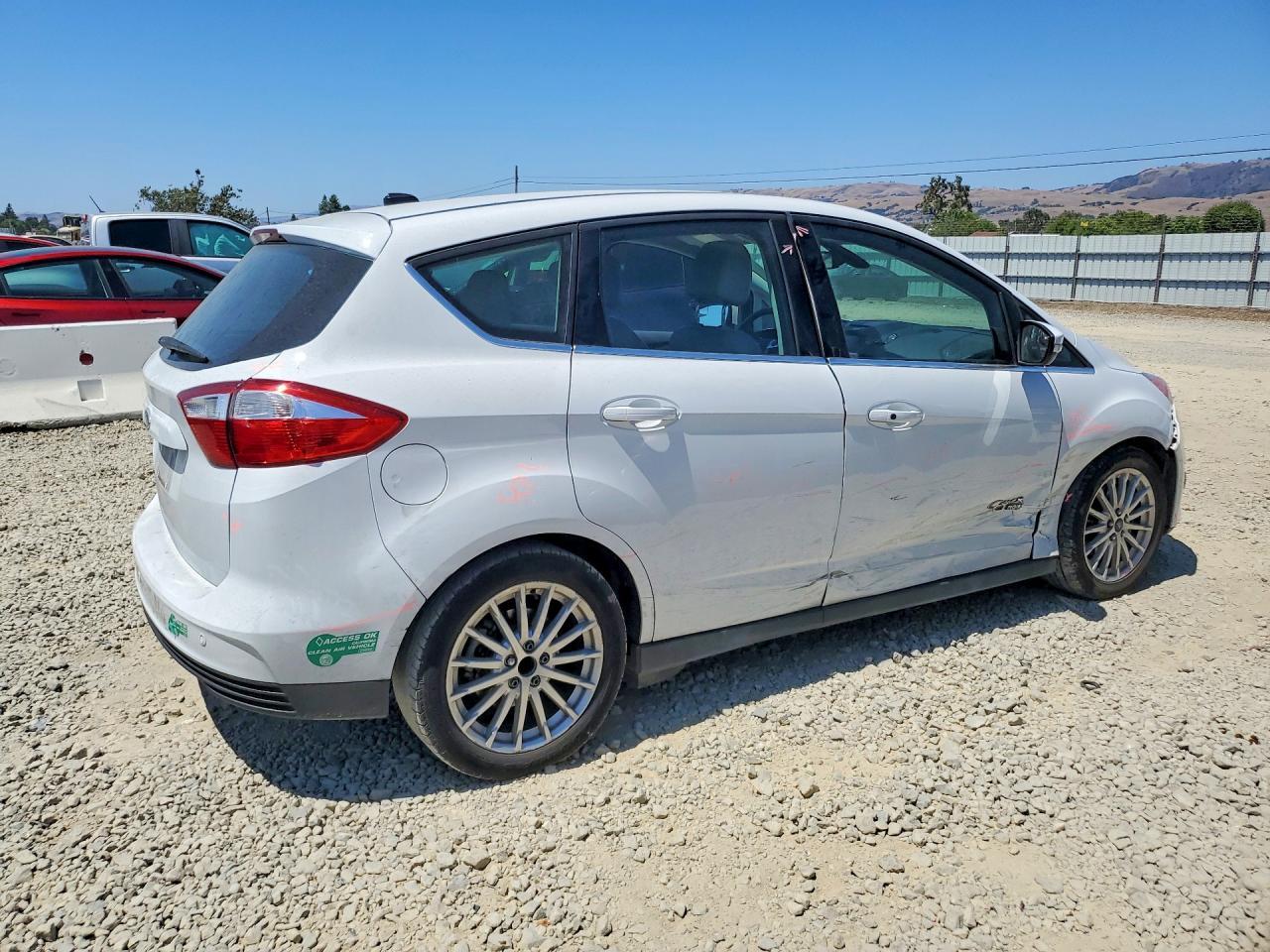 2015 Ford C-Max Premium Sel - Image 3
