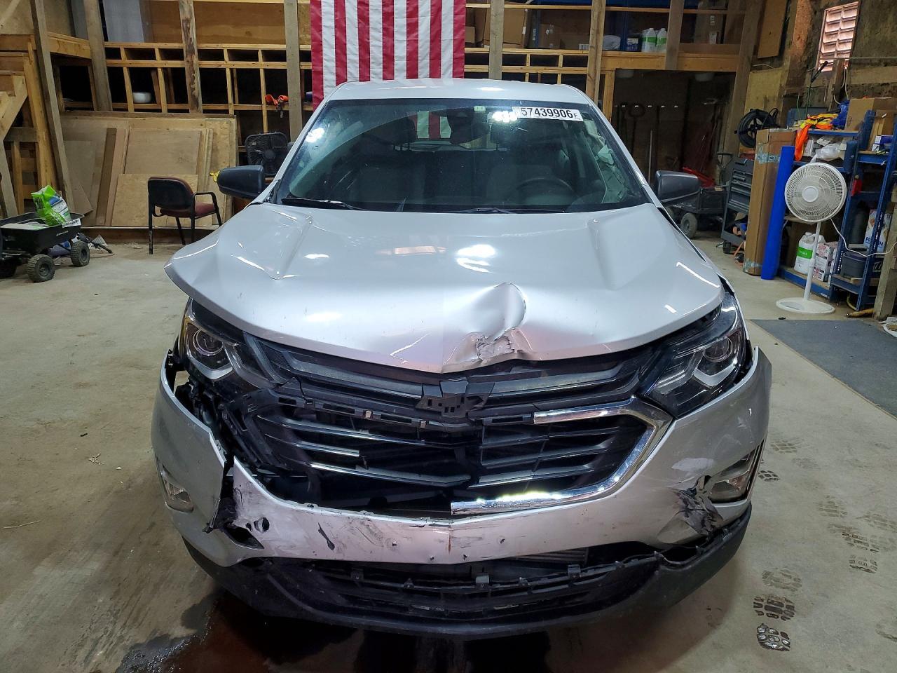 2020 Chevrolet Equinox Ls - Image 5