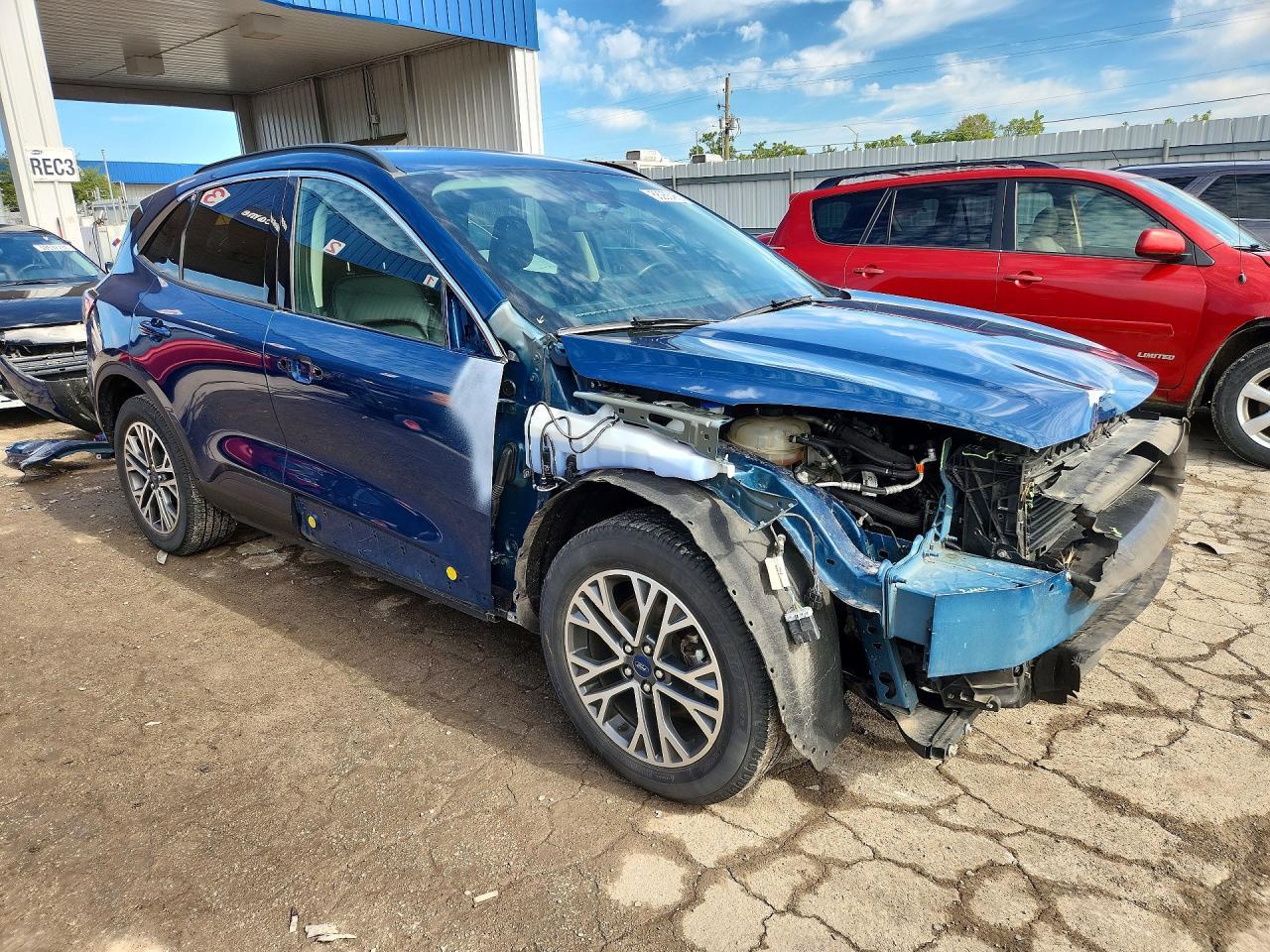 2020 Ford Escape Sel - Фото 4