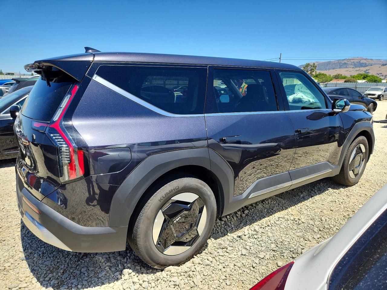 2026 Kia Ev9 Light - Image 3
