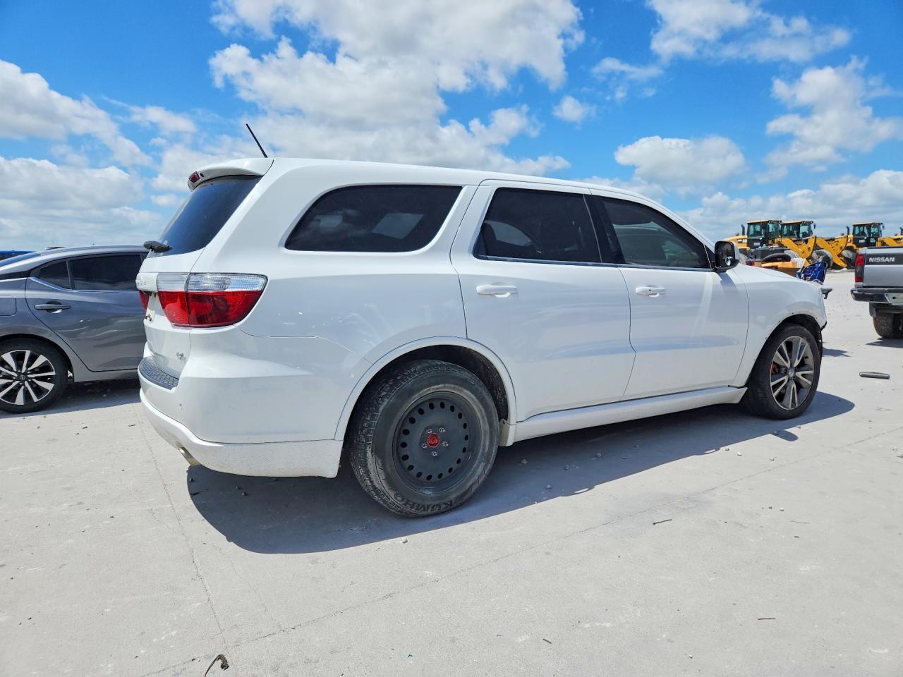 2013 Dodge Durango R - Фото 3