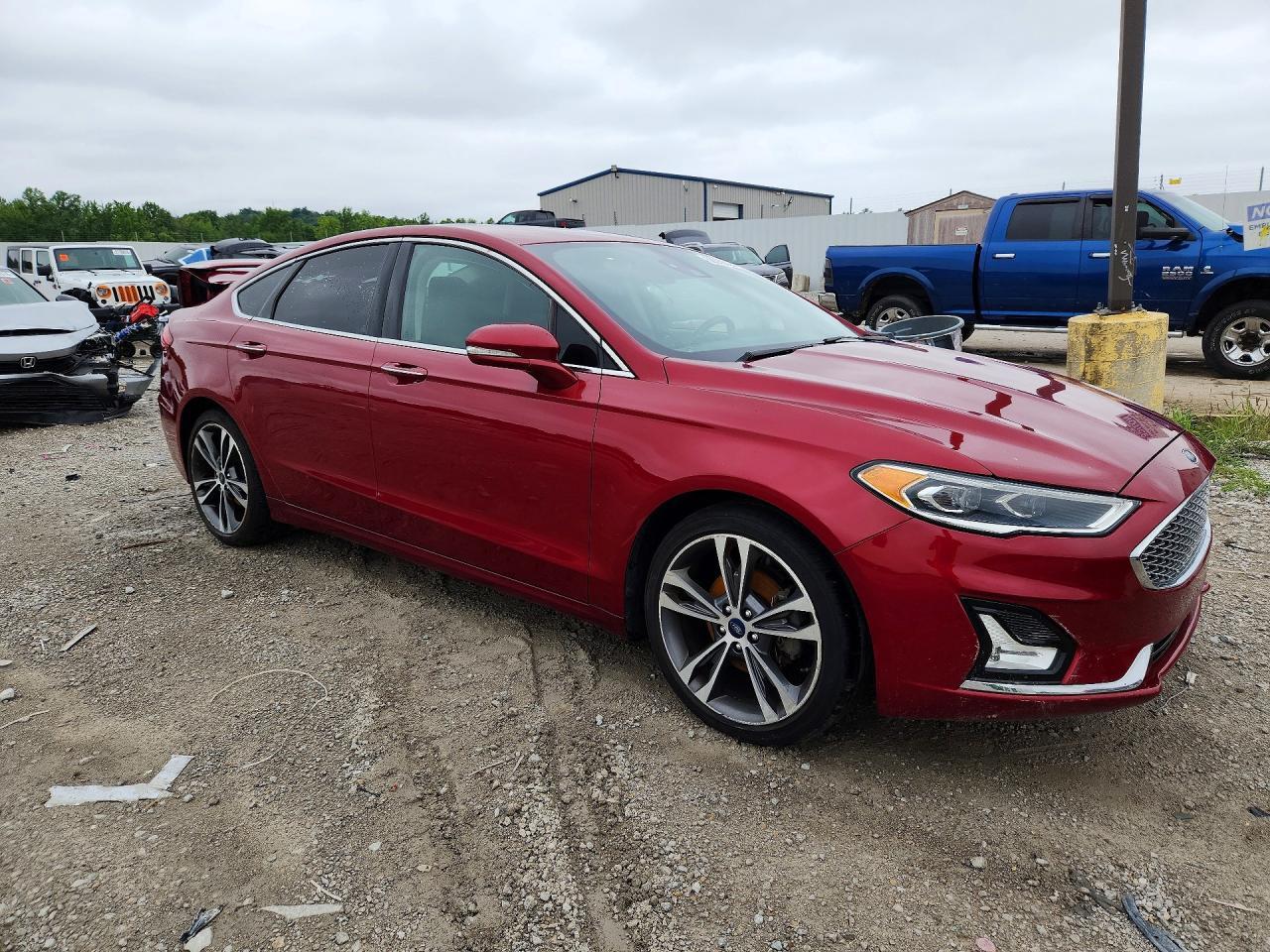2019 Ford Fusion Titanium - Фото 4