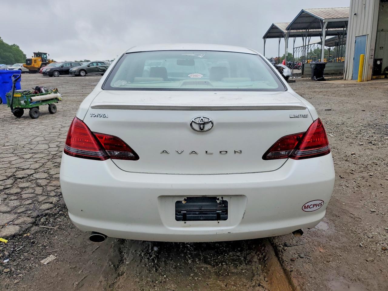 2008 Toyota Avalon Limited - Image 6
