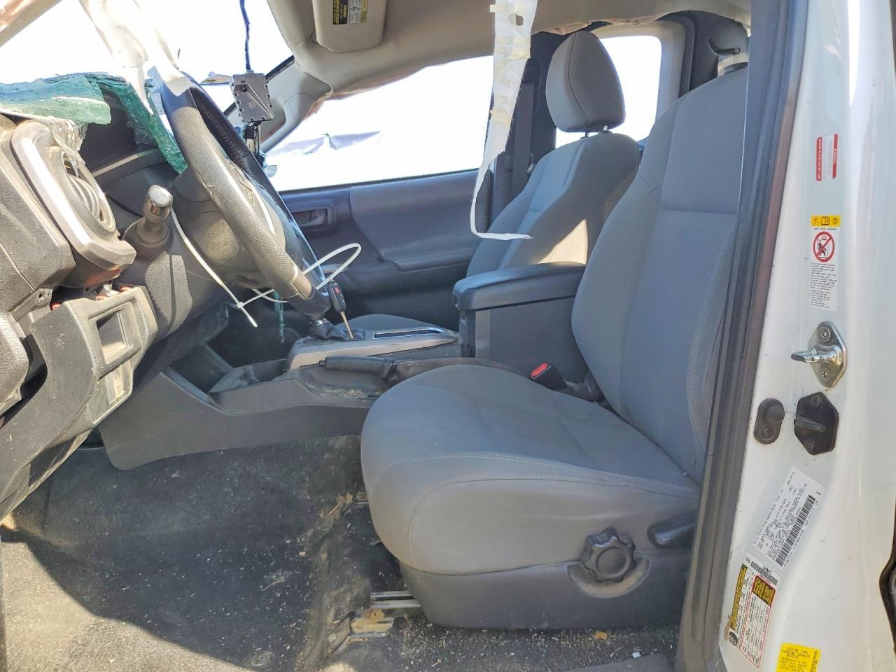 2019 Toyota Tacoma Sr5 - Image 7