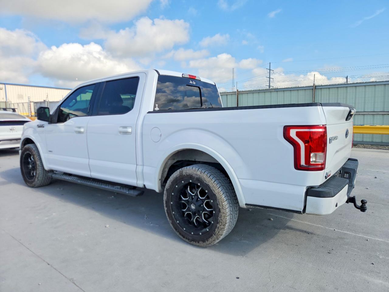 2015 Ford F150 Supercrew - Image 2
