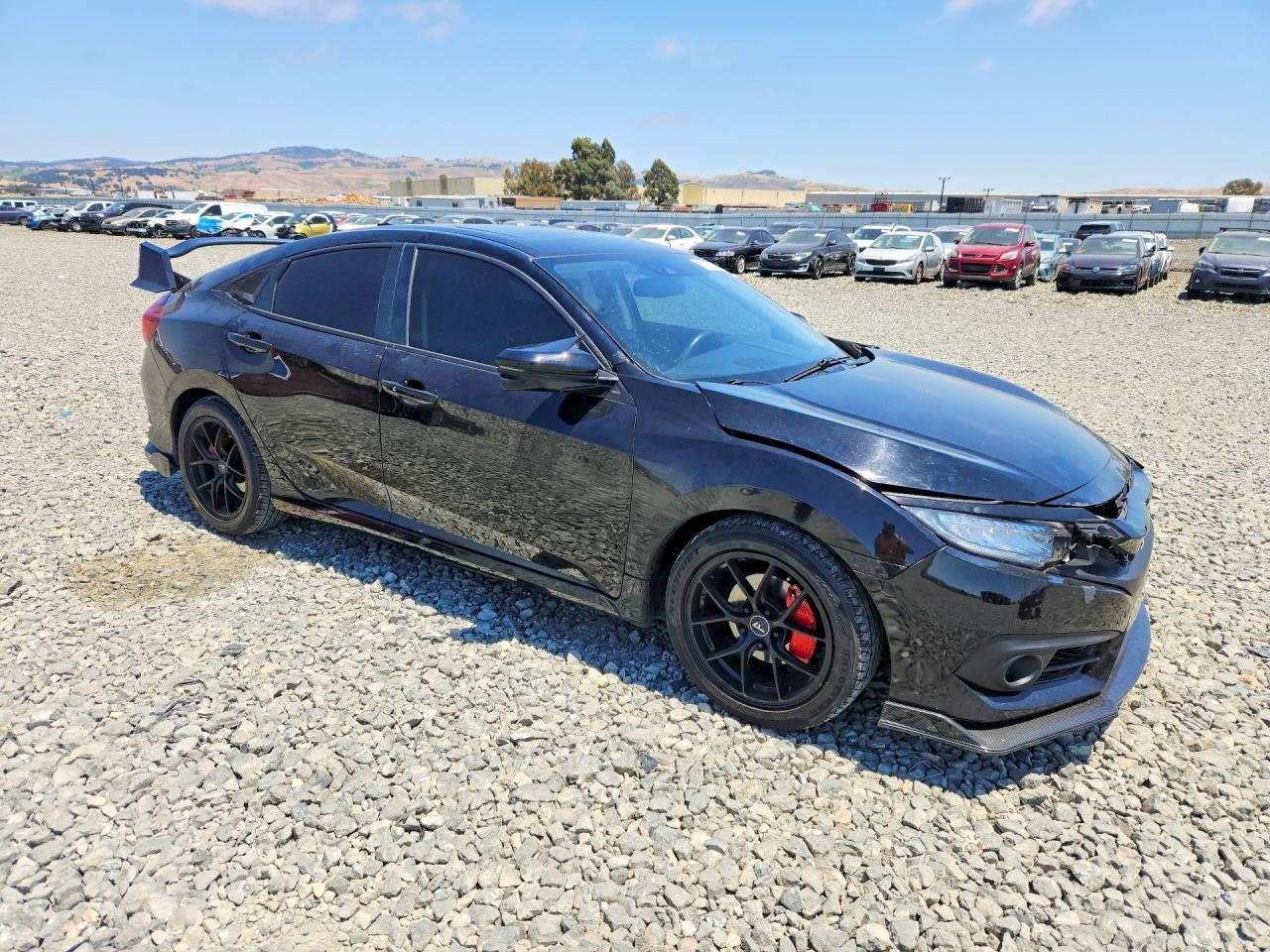 2016 Honda Civic Touring - Image 4